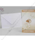 <p>Invitație de nuntă confecționată dintr-un carton decorat cu flori și elemente de nuntă. Invitația se pliază în două pe verticală, iar textul se tipărește în interior pe dreapta. Plicul alb este inclus în preț.</p>