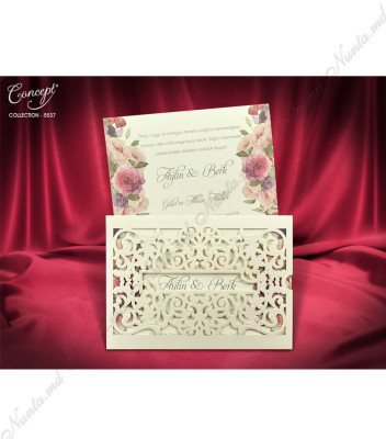 <p>Invitație de nuntă elegantă de culoare bej. Elementele florale de pe copertă sunt decupate prin tehnica laser. Cartonul pe care se printează textul este de culoare ivory, accentuat cu motive florale în nuanțe roz-mov. Invitația nu conține plic.</p>