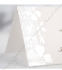 <p>Card de masă select de nuntă sau alte evenimente importante. În interior este un compartiment (buzunărel), care poate fi folosit ca plic de bani. Prețul cardului include tipărirea textului (color sau negru).</p>