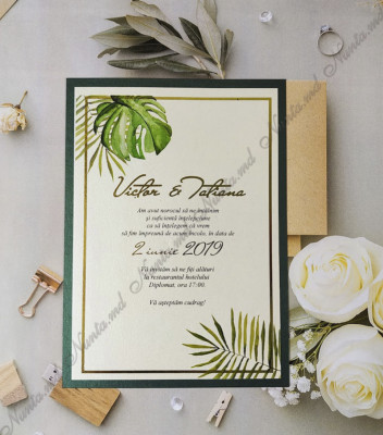 <p>Această invitaţie originală a fost realizată cu următorul preţ.&nbsp;</p><p><strong>Setul poate fi completat cu:</strong></p><p>• Plic invitaţie;</p><p>• Interior plic;</p><p>• Aranjare la mese;</p><p>• Plic de bani;</p><p>• Etichetă decorativă;</p><p>• Număr la masă etc.</p><p><strong>ATENŢIE: </strong>În dependenţă de tipul hârtiei, complexitatea modelului şi componentele alese, preţul poate varia.&nbsp;</p><p>Orice idee poate fi realizată !!!</p>