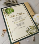 <p>Această invitaţie originală a fost realizată cu următorul preţ.&nbsp;</p><p><strong>Setul poate fi completat cu:</strong></p><p>• Plic invitaţie;</p><p>• Interior plic;</p><p>• Aranjare la mese;</p><p>• Plic de bani;</p><p>• Etichetă decorativă;</p><p>• Număr la masă etc.</p><p><strong>ATENŢIE: </strong>În dependenţă de tipul hârtiei, complexitatea modelului şi componentele alese, preţul poate varia.&nbsp;</p><p>Orice idee poate fi realizată !!!</p>