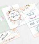 <p>Invitație de nuntă cu diverse imprimeuri în culori calde. Pe partea din spate este imprimat textul invitației. Pe copertă de culoare albă este imprimat un decor floral în interiorul căruia sunt scrise iniţialele mirilor. Plicul craft şi cardul de confirmare sunt incluse în preţ.</p>