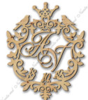 <p>Ramă din lemn originală şi inovativă cu iniţialele Mirilor în interior. Perfect pentru decorul nunţii.&nbsp;</p><p>În fucţie de design şi dimensiuni preţul poate varia.</p><p>Preţul în funcţie de dimensiuni este următorul:</p><p>1. 500mmX390mm - 170 lei;</p><p>2. 600mmX468mm - 230 lei;</p><p>3. 700mmX545mm - 300 lei.</p><p>&nbsp;</p>
