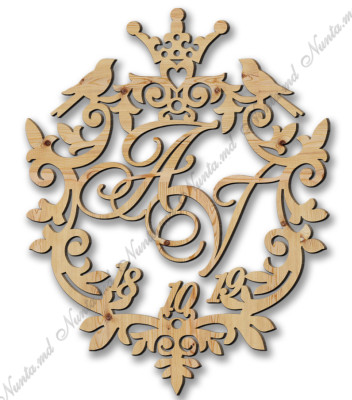 <p>Ramă din lemn originală şi inovativă cu iniţialele Mirilor în interior. Perfect pentru decorul nunţii.&nbsp;</p><p>În fucţie de design şi dimensiuni preţul poate varia.</p><p>Preţul în funcţie de dimensiuni este următorul:</p><p>1. 500mmX390mm - 170 lei;</p><p>2. 600mmX468mm - 230 lei;</p><p>3. 700mmX545mm - 300 lei.</p><p>&nbsp;</p>