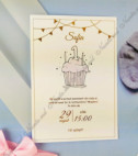 <p>Invitaţie la cumatrie-botez cu design personalizat confecţionată din carton alb şi un plic din foaie transparentă de calc, accesorizată cu fundiţă.</p><p><strong>Setul poate fi completat cu:</strong></p><p>•&nbsp;&nbsp;&nbsp;&nbsp;&nbsp;&nbsp;&nbsp;&nbsp; Aranjare la mese;</p><p>•&nbsp;&nbsp;&nbsp;&nbsp;&nbsp;&nbsp;&nbsp;&nbsp; Cartea de urări;</p><p>•&nbsp;&nbsp;&nbsp;&nbsp;&nbsp;&nbsp;&nbsp;&nbsp; Plic de bani;</p><p>•&nbsp;&nbsp;&nbsp;&nbsp;&nbsp;&nbsp;&nbsp;&nbsp; Număr la masă etc.</p><p>•&nbsp;&nbsp;&nbsp;&nbsp;&nbsp;&nbsp;&nbsp;&nbsp; Bomboniera;</p><p>•&nbsp;&nbsp;&nbsp;&nbsp;&nbsp;&nbsp;&nbsp;&nbsp; Cutie pentru colaci;</p><p>•&nbsp;&nbsp;&nbsp;&nbsp;&nbsp;&nbsp;&nbsp;&nbsp; Cutie pentru bani.</p><p><strong>ATENŢIE: </strong>În dependenţă de tipul hârtiei, complexitatea modelului şi componentele alese, preţul poate varia.&nbsp;</p><p>Designul poate modificat !!!</p>