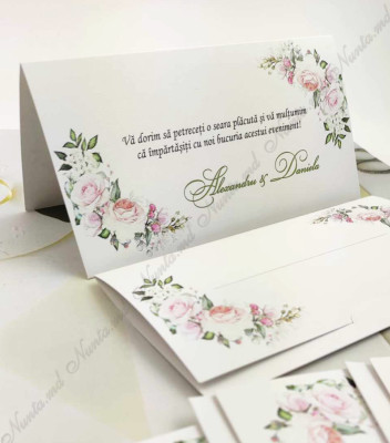 <p>Card de masă(plic) pentru nuntă sau alte evenimente, în interiorul căruia este un compartiment (buzunărel) care poate fi folosit ca plic pentru bani.</p><p><strong>Dacă faceţi invitaţiile la noi, la plicuri beneficiaţi &nbsp;10% reducere.</strong></p>
