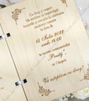 <p>Invitație de lemn pentru naşi sau părinti &nbsp;originală și inovativă în formă de carte cu posibilitate de personalizare.&nbsp;</p><p>Pe fața invitației sau pe interior poate fi gravat orice &nbsp;text sau design.&nbsp;</p><p>&nbsp;</p>