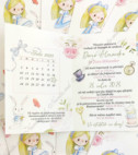 <p>Invitaţie pentru cumatrie cu tematica &nbsp;"Alice in Wonderland", cu design personalizat confecţionată din carton alb.</p><p>La dorinţă se imprimă şi poza bebeluşului.(contra cost)</p><p><strong>Setul poate fi completat cu:</strong></p><p>•&nbsp;&nbsp;&nbsp;&nbsp;&nbsp;&nbsp;&nbsp;&nbsp; Aranjare la mese;</p><p>•&nbsp;&nbsp;&nbsp;&nbsp;&nbsp;&nbsp;&nbsp;&nbsp; Cartea de urări;</p><p>•&nbsp;&nbsp;&nbsp;&nbsp;&nbsp;&nbsp;&nbsp;&nbsp; Plic de bani;</p><p>•&nbsp;&nbsp;&nbsp;&nbsp;&nbsp;&nbsp;&nbsp;&nbsp; Număr la masă etc.</p><p>•&nbsp;&nbsp;&nbsp;&nbsp;&nbsp;&nbsp;&nbsp;&nbsp; Cutie pentru colaci;</p><p>•&nbsp;&nbsp;&nbsp;&nbsp;&nbsp;&nbsp;&nbsp;&nbsp; Cutie pentru bani.</p><p><strong>ATENŢIE: </strong>În dependenţă de tipul hârtiei, complexitatea modelului şi componentele alese, preţul poate varia.&nbsp;</p><p>Designul poate modificat !!!</p>