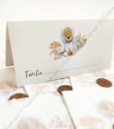 <p>Card de masă sau plic de bani pentru cumatrie sau alte evenimente, în interiorul căruia este un compartiment (buzunărel) care poate fi folosit ca plic pentru bani.</p><p><strong>Dacă faceţi invitaţiile la noi, la plicuri beneficiaţi &nbsp;10% reducere.</strong></p>