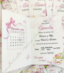 <p>Invitaţie pentru cumatrie sau boteu fetiţă, cu design personalizat confecţionată din carton alb.</p><p>La dorinţă se imprimă şi poza bebeluşului.(contra cost)</p><p><strong>Setul poate fi completat cu:</strong></p><p>•&nbsp;&nbsp;&nbsp;&nbsp;&nbsp;&nbsp;&nbsp;&nbsp; Aranjare la mese;</p><p>•&nbsp;&nbsp;&nbsp;&nbsp;&nbsp;&nbsp;&nbsp;&nbsp; Cartea de urări;</p><p>•&nbsp;&nbsp;&nbsp;&nbsp;&nbsp;&nbsp;&nbsp;&nbsp; Plic de bani;</p><p>•&nbsp;&nbsp;&nbsp;&nbsp;&nbsp;&nbsp;&nbsp;&nbsp; Număr la masă etc.</p><p>•&nbsp;&nbsp;&nbsp;&nbsp;&nbsp;&nbsp;&nbsp;&nbsp; Cutie pentru colaci;</p><p>•&nbsp;&nbsp;&nbsp;&nbsp;&nbsp;&nbsp;&nbsp;&nbsp; Cutie pentru bani.</p><p><strong>ATENŢIE: </strong>În dependenţă de tipul hârtiei, complexitatea modelului şi componentele alese, preţul poate varia.&nbsp;</p><p>Designul poate modificat !!!</p>